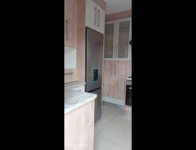2 BEDROOM FREEHOLD FOR SALE IN DAVEYTON